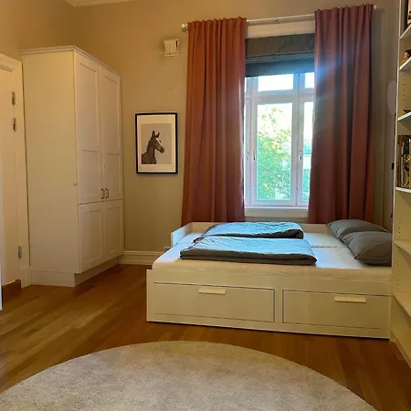 Klassisk Leilighet Med 4 Soverom I Oscarsgate Appartement Oslo