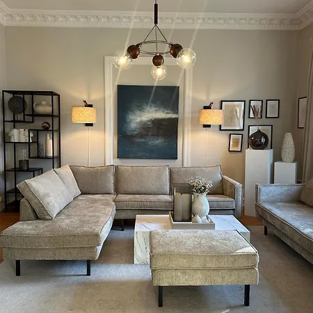 Apartment Klassisk Leilighet Med 4 Soverom I Oscarsgate *