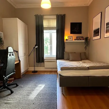 Klassisk Leilighet Med 4 Soverom I Oscarsgate Oslo